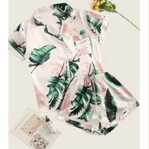 Silky Tropical Pajama shortie set
